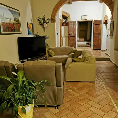 ファームステイ La Vecchia *