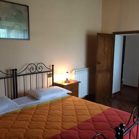 ファームステイ La Vecchia